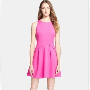 Ted Baker Sleeveless Scuba Knit Mitton Fuschia Skater Peplum Dress Sz 4 Small